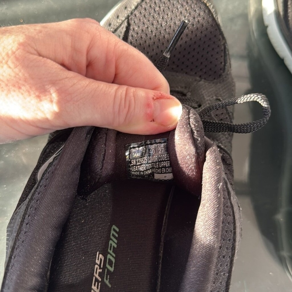 Skechers Black Mesh Lightweight Comfort Walking Training Sneakers - Picture 5 of 5
